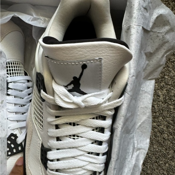 Retro Jordan 4 Military Black